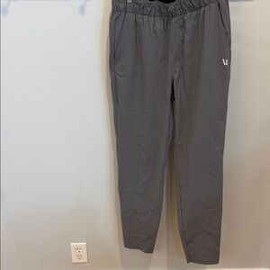 Vuori‎ Fleet Sport Jogger Size Medium